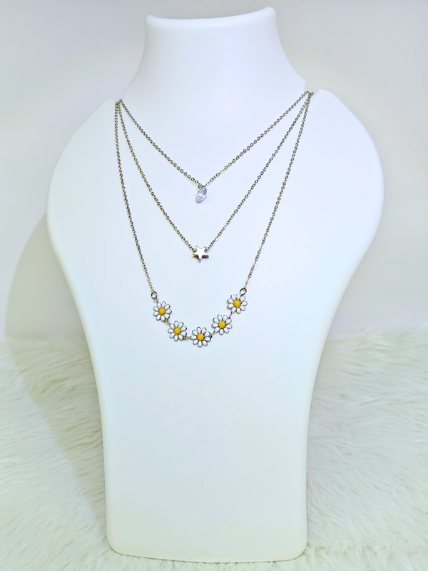 Trinity Star & Daisy Necklace